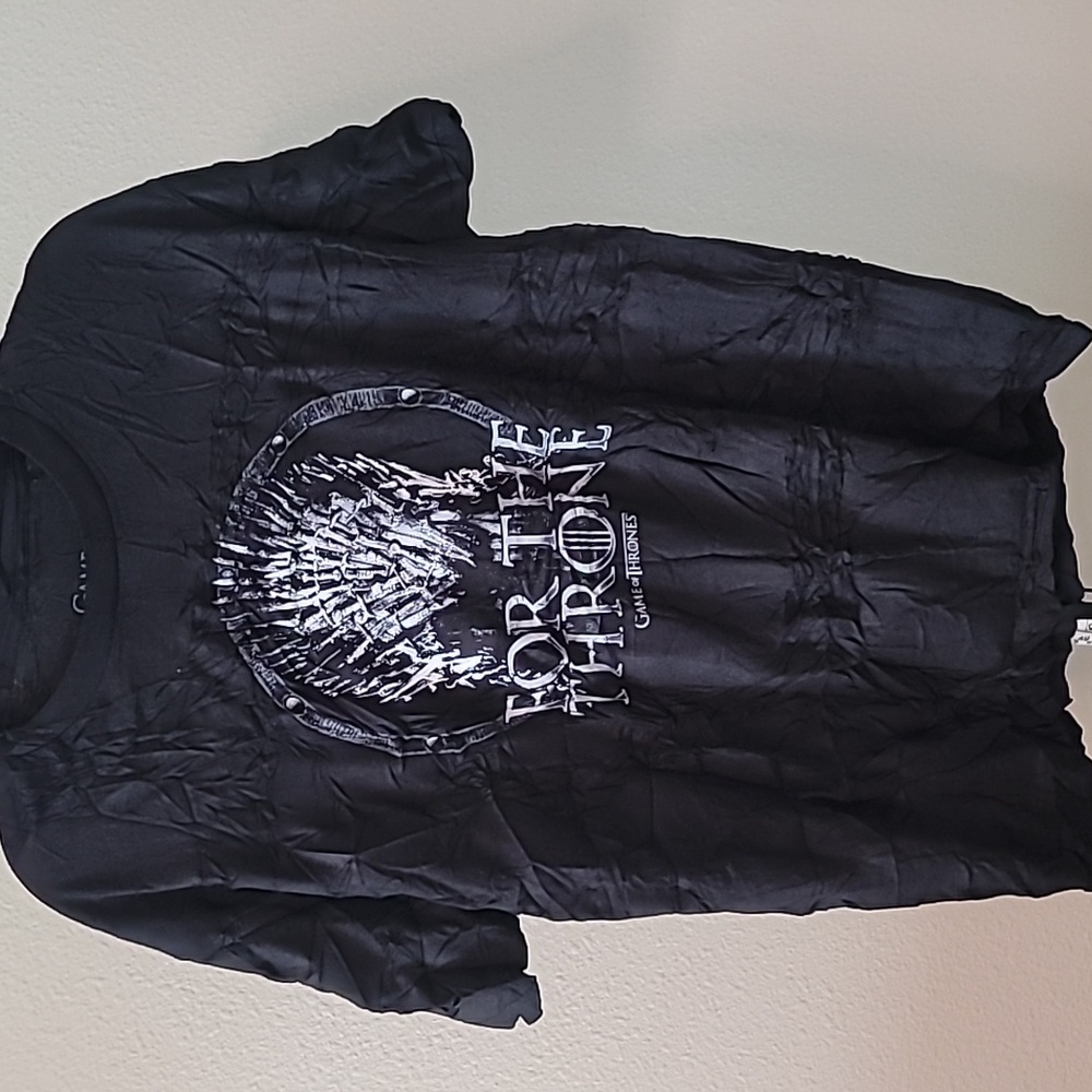 Size L Game of thrones tshirt - black NWT